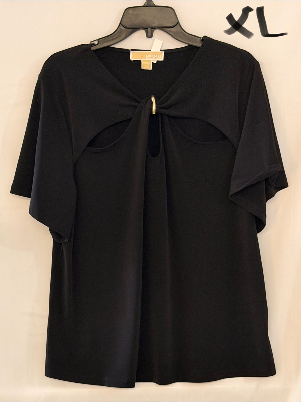 MICHAEL Michael Kors Black Short-Sleeve Keyhole Top with Gold Ring